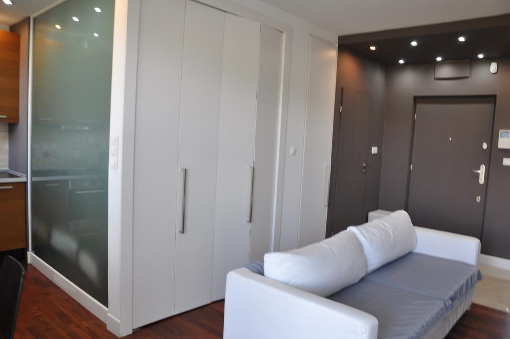 Apartament Mokotow Warsaw Luaran gambar