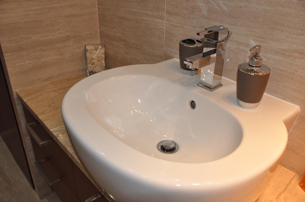 Apartament Mokotow Warsaw Bilik gambar